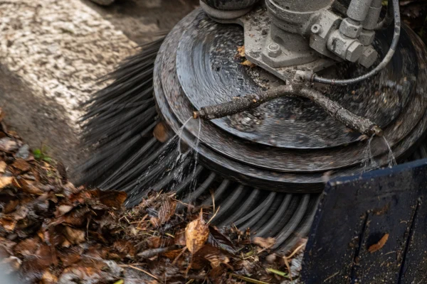 Čištění a Opravy